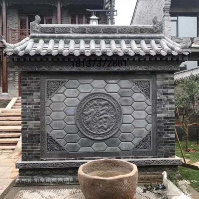 传统影壁墙施工！西安永诚古建承接制作与修复，经验丰富，匠心雕